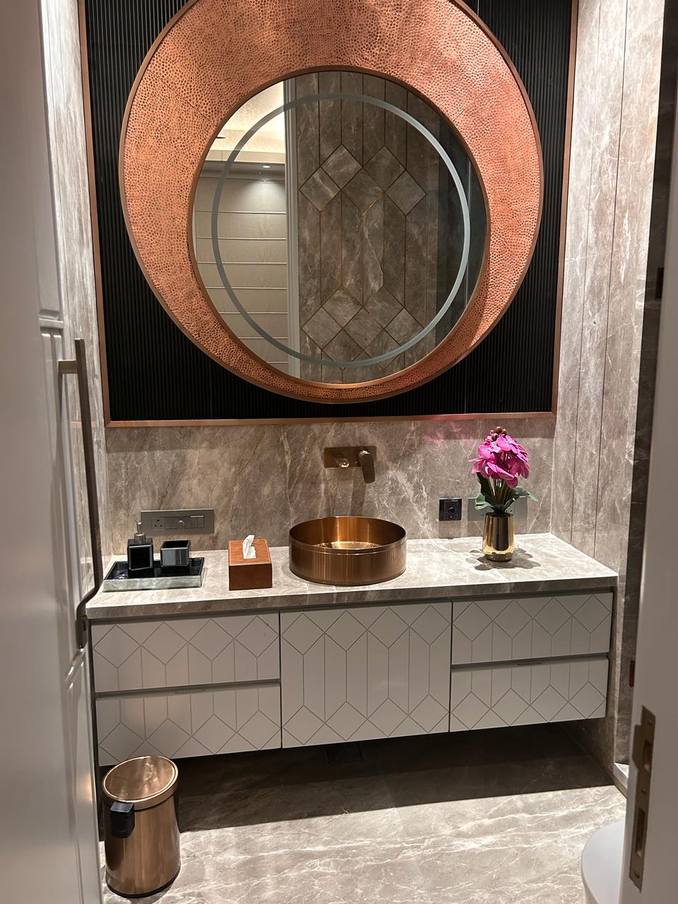 Sculpted vanity